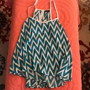 Vision size medium chevron open back bow back top